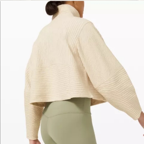 New Lululemon Textured Cropped Jacket Size M/L - Picture 3 of 14